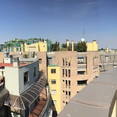 Cozy Penthouse Villa San Donato Milanese Buitenkant foto