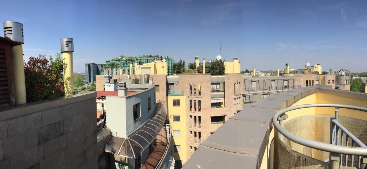 Cozy Penthouse Villa San Donato Milanese Buitenkant foto