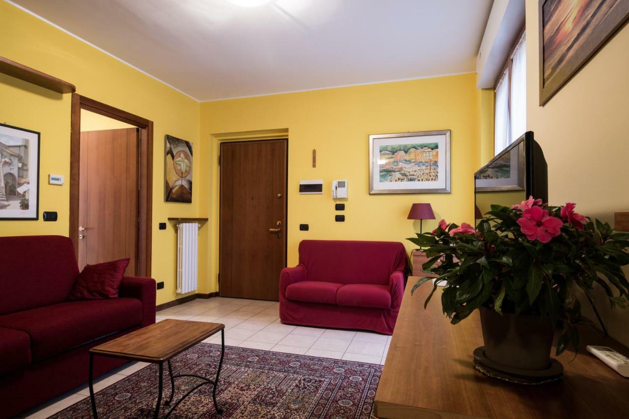 Cozy Penthouse Villa San Donato Milanese Buitenkant foto