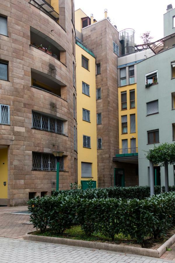 Cozy Penthouse Villa San Donato Milanese Buitenkant foto